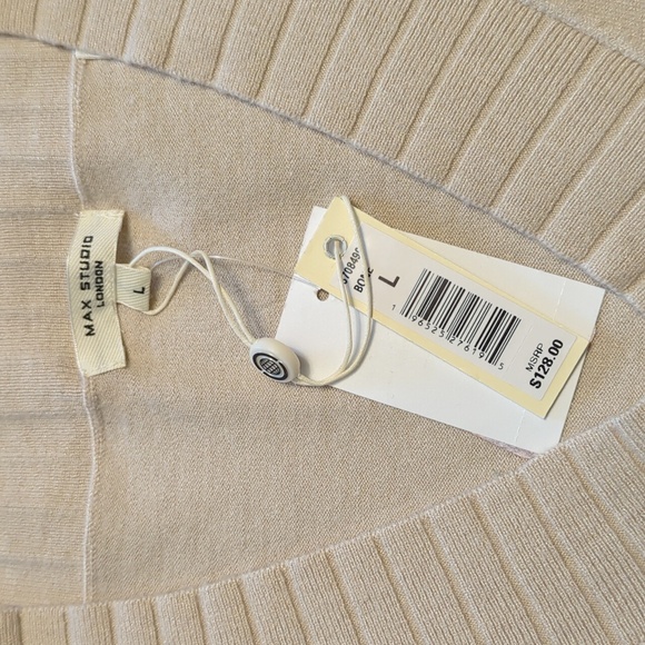 Max Studio Sweater - Picture 5 of 6